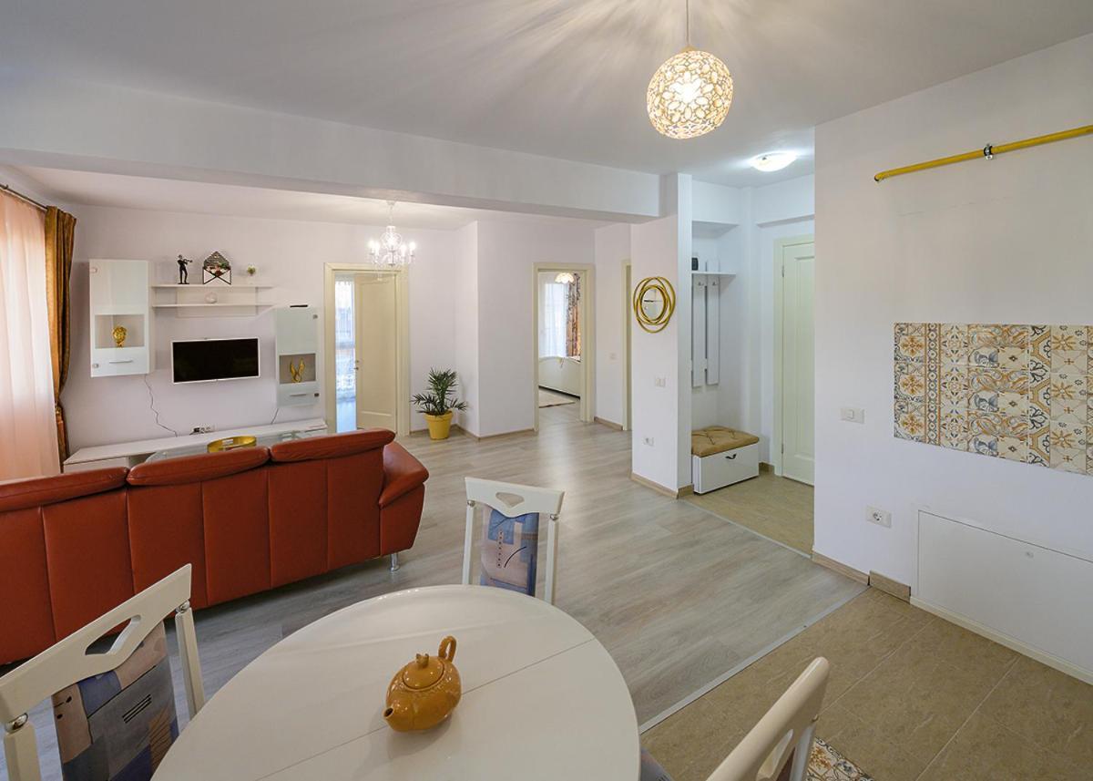 Apartament Laur Gura Humorului Luaran gambar